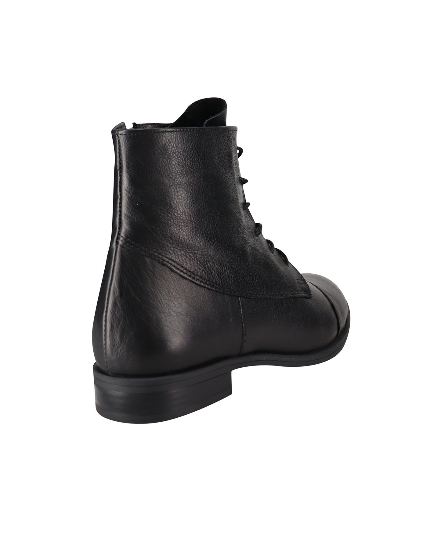 Gally Black