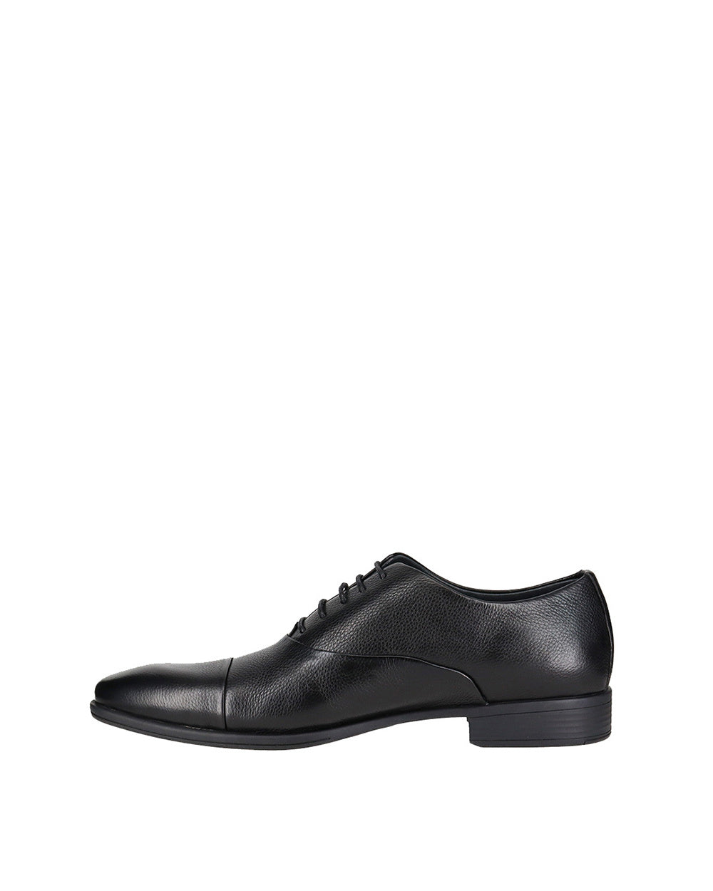 PYNE BLACK