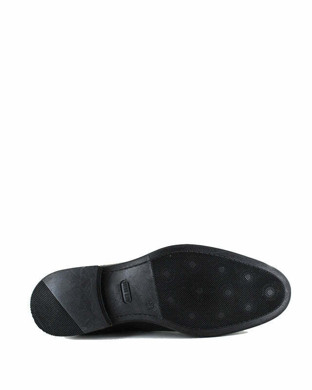 Winner Black