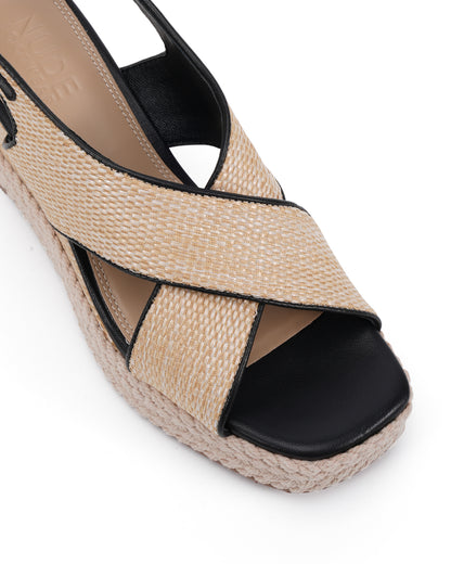 Zerina Black