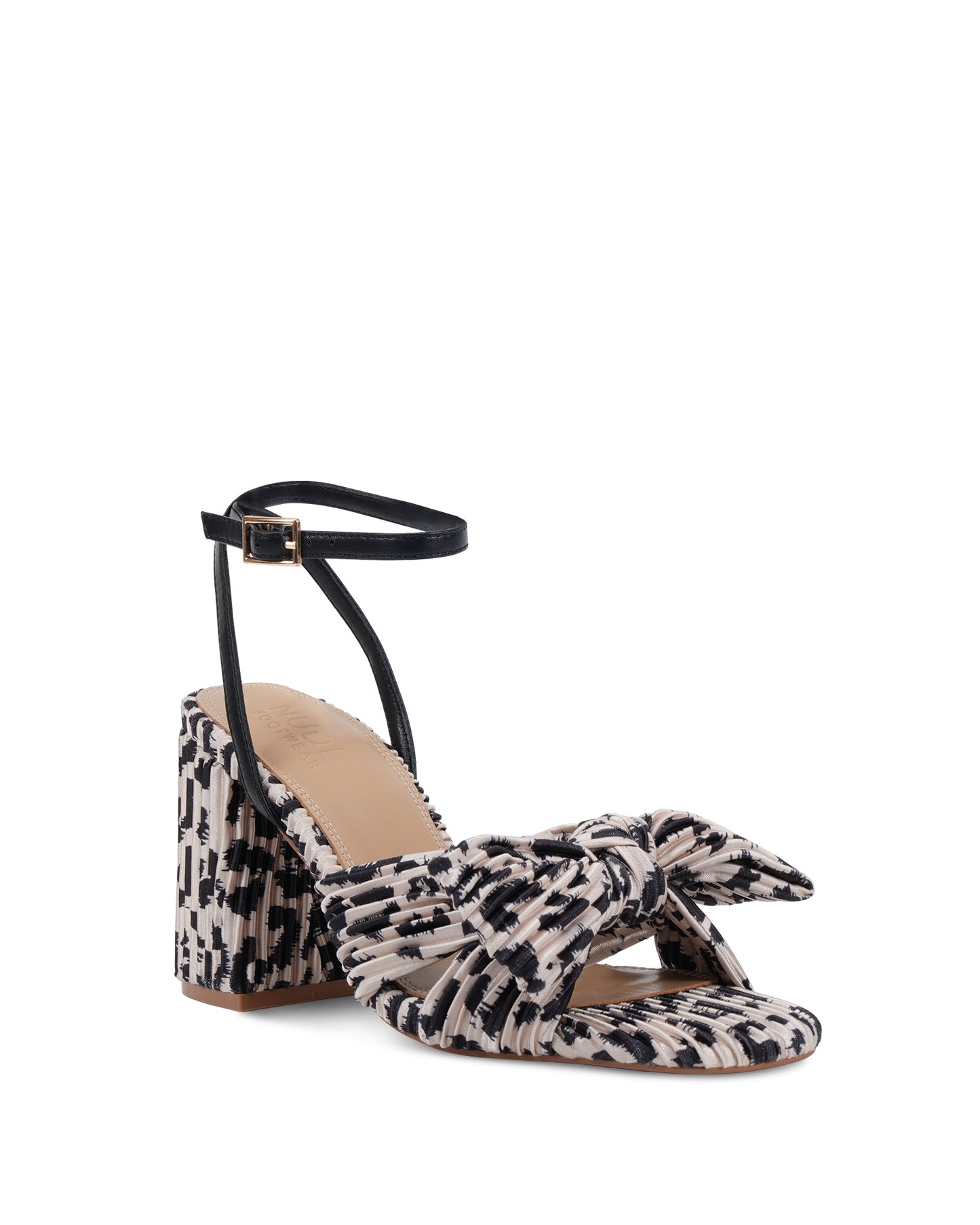 Lola Leopard