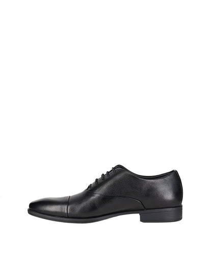 Pyne Black